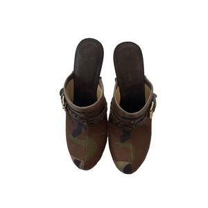 Michael Kors Camo Canvas Leather Wooden Clog Mules Gold Studded Heels Size 8M